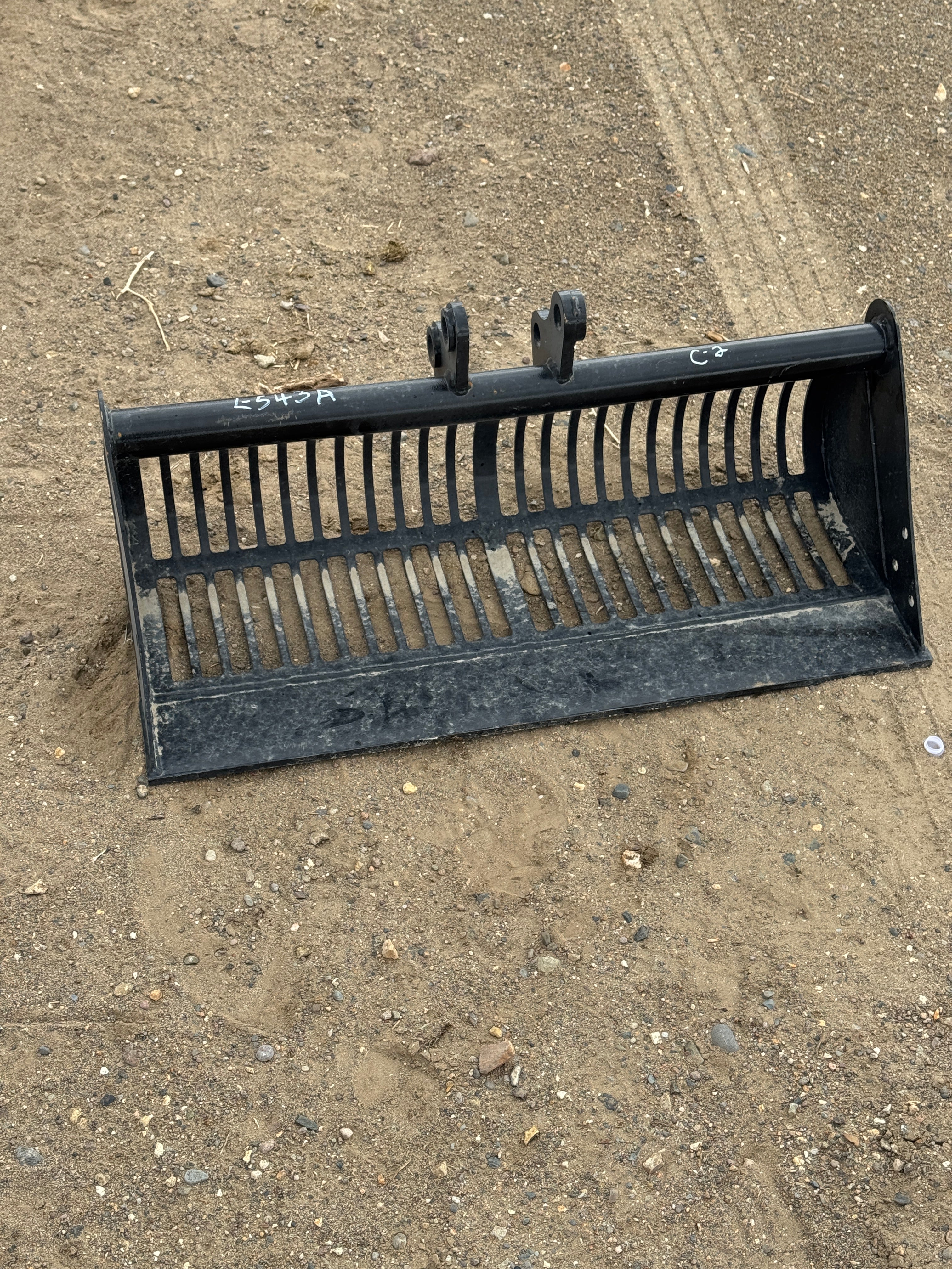 Skeleton (Riddle) Bucket 30"
