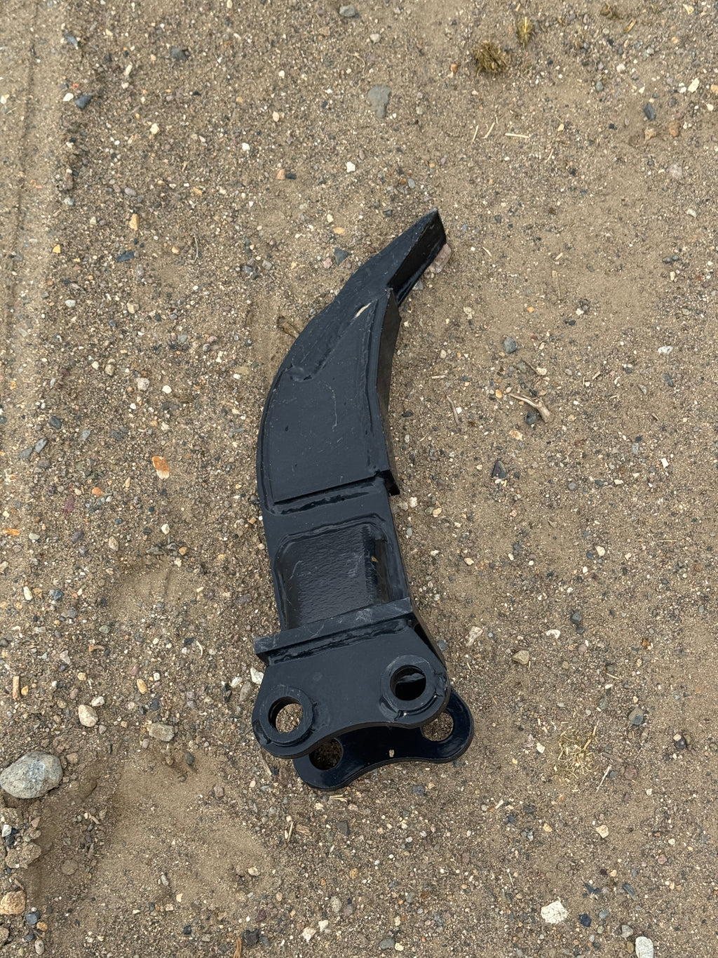 Single-Shank Ripper Attachment